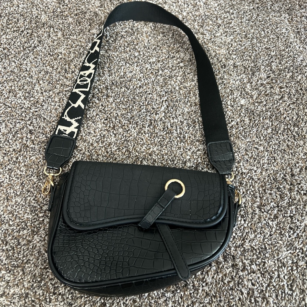 Black Croc-Embossed Women's Bag